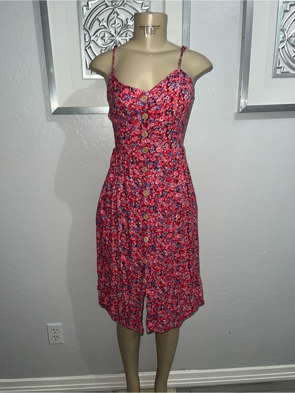 Mimi Chica Red Floral Button-Front Midi Dress